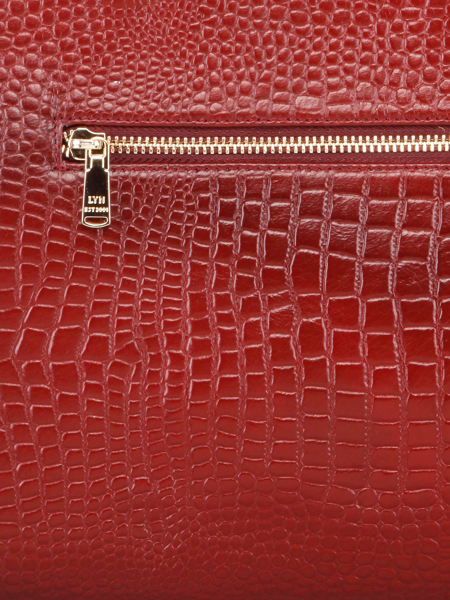 GENWAYNE Women's Leather Sling Bag, Cherry,LLSB244_CHRY